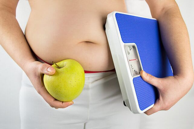 Η προετοιμασία για απώλεια βάρους περιλαμβάνει το ζύγισμα του εαυτού σας και την περικοπή των ημερήσιων θερμίδων. 